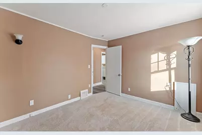 548 5th Avenue S, South Saint Paul, MN 55075 - Photo 23