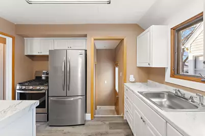 548 5th Avenue S, South Saint Paul, MN 55075 - Photo 7