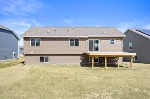1311 Balsam Ln, Watertown, MN 55388 - Photo 37