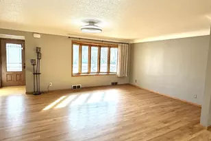 127 4th St NW, Clara City, MN 56222 - Photo 7