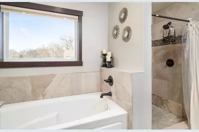 3677 Edgerton Street, Vadnais Heights, MN 55127 - Photo 19