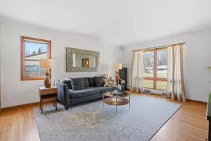 2450 Martin Way, White Bear Lake, MN 55110 - Photo 3