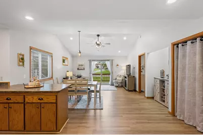 613 Temple Street, Alexandria, MN 56308 - Photo 3