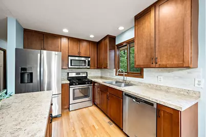 818 Orange Street, Lino Lakes, MN 55014 - Photo 9