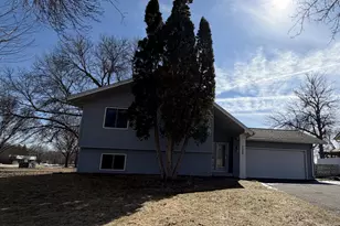 11941 69th Ave N, Maple Grove, MN 55369 - Photo 3