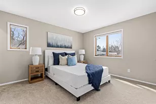 201 Lilac Ln, Shoreview, MN 55126 - Photo 17