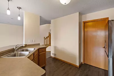 1715 Talon Trail, Eagan, MN 55122 - Photo 9