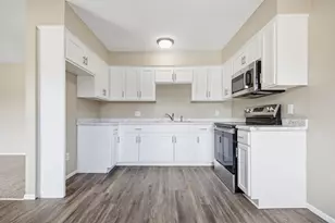 8675 209th St W, Lakeville, MN 55044 - Photo 13