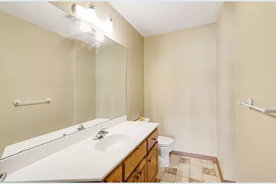 2431 Tevlin Court E, Maplewood, MN 55119 - Photo 19