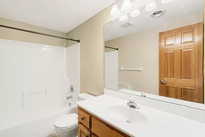 2431 Tevlin Court E, Maplewood, MN 55119 - Photo 21