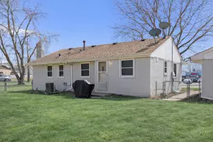 3708 W Old Shakopee Rd, Bloomington, MN 55431 - Photo 19