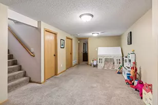 3708 W Old Shakopee Rd, Bloomington, MN 55431 - Photo 15