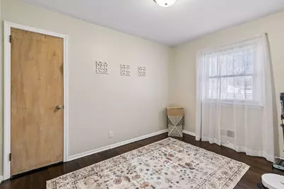 3708 W Old Shakopee Road, Bloomington, MN 55431 - Photo 9