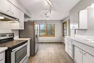675 Koehler Rd, Vadnais Heights, MN 55127 - Photo 5