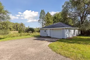 675 Koehler Rd, Vadnais Heights, MN 55127 - Photo 21
