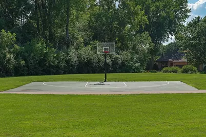 675 Koehler Road, Vadnais Heights, MN 55127 - Photo 65