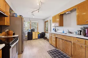 675 Koehler Rd, Vadnais Heights, MN 55127 - Photo 9