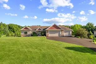 23555 Saddle Ridge Dr, Rogers, MN 55374 - Photo 3