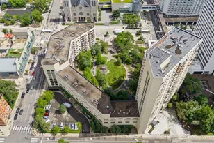 1225 Lasalle Ave, Minneapolis, MN 55403 - Photo 29