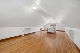 950 Hawthorne Ave E, Saint Paul, MN 55106 - Photo 9