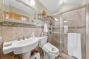 6466 Stillwater Blvd N, Oakdale, MN 55128 - Photo 21