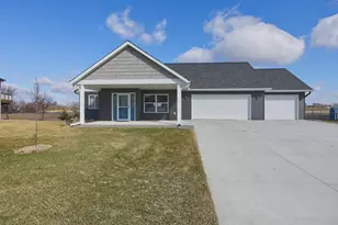 211 Century Ln, Silver Lake, MN 55381 - Photo 27