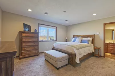 211 Century Lane, Silver Lake, MN 55381 - Photo 17