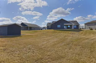 211 Century Ln, Silver Lake, MN 55381 - Photo 35