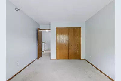 2600 Lockwood Drive, Mendota Heights, MN 55120 - Photo 25