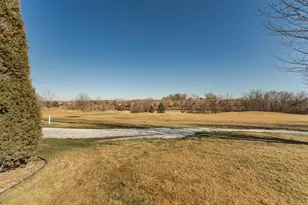 914 Somerby Pkwy NE, Byron, MN 55920 - Photo 37