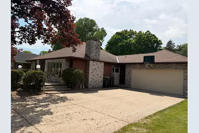 2924 Roosevelt Street NE, Saint Anthony, MN 55418 - Photo 1