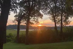 19900 Cottagewood Rd, Deephaven, MN 55331 - Photo 13