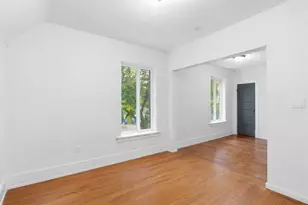 1815 Hillside Ave N, Minneapolis, MN 55411 - Photo 17