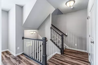 2189 Gateway Hill Road, North Saint Paul, MN 55109 - Photo 3
