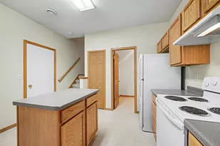 313 Frederick Cir, Hastings, MN 55033 - Photo 13