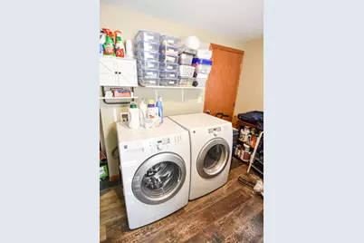 214 Markley Avenue N, Thief River Falls, MN 56701 - Photo 17