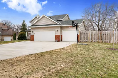 2050 Willow Ridge Place NE, Owatonna, MN 55060 - Photo 35