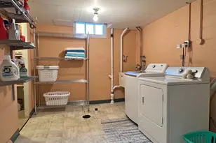 891 Nebraska Ave W, Saint Paul, MN 55117 - Photo 21