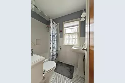 891 Nebraska Avenue W, Saint Paul, MN 55117 - Photo 15