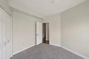 314 E 18th St, Minneapolis, MN 55404 - Photo 13