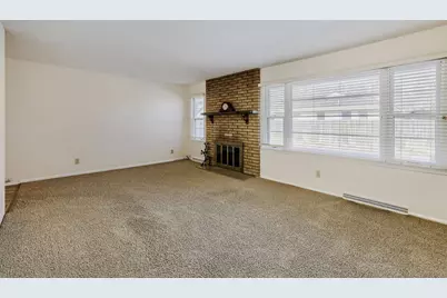 725 Pontiac Place, Mendota Heights, MN 55120 - Photo 19