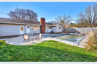 725 Pontiac Place, Mendota Heights, MN 55120 - Photo 3