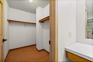 12484 Independence Ave, Savage, MN 55378 - Photo 9