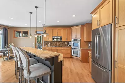 21115 Ridgewood Trail, Lakeville, MN 55044 - Photo 11