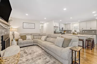 1566 Highway 96 E, White Bear Lake, MN 55110 - Photo 7