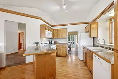 212 Greenbriar Lane, Buffalo, MN 55313 - Photo 5