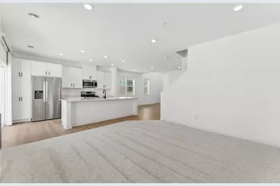 10534 Harbor Lane N, Maple Grove, MN 55369 - Photo 7