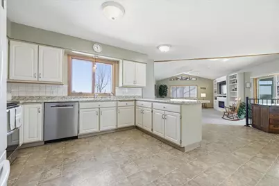 11462 Highway 15, Brownton, MN 55312 - Photo 17