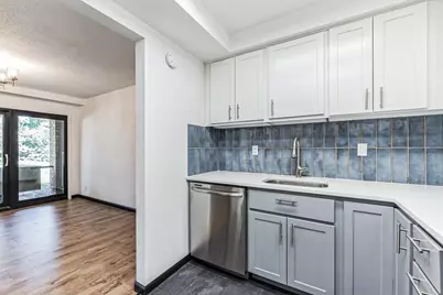 6417 Colony Way #2A, Edina, MN 55435 - Photo 5