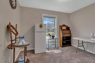 409 Boulder St SW, Hutchinson, MN 55350 - Photo 27